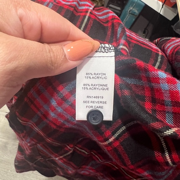 𐙚⋆˚✿˖° Casa Cabana Red and Black Plaid Shirt 𐙚⋆˚✿˖° - Picture 6 of 8